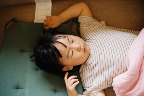 5 Symptoms of Night Terrors in Children