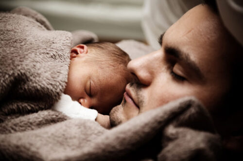 Postpartum Depression in Men: Factors, Symptoms, and Treatment
