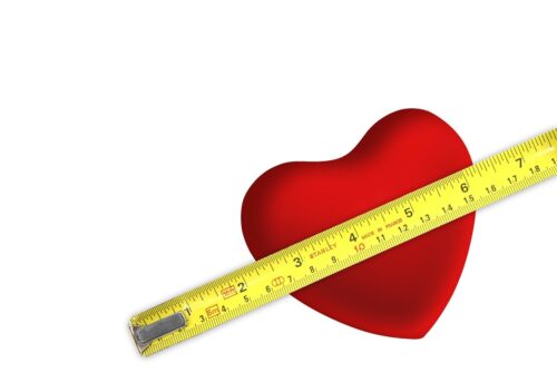 Long-Distance Dating: Pros and Cons