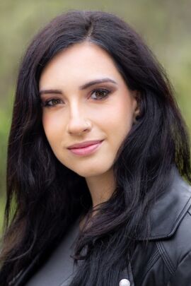 Photo of Stephanie Bayly
