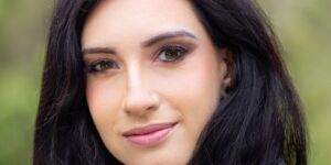 Stephanie Bayly
